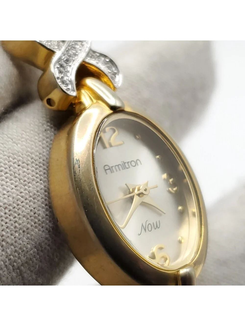 Armitron Now Womens Watch 20mm Rhinestone Gold Tone Band New Battery